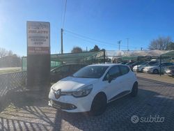 Bianco Usata 2015 Renault Clio IV Tre volumi | 6799 € (Cara)