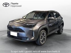 Grigio scuro Usata 2023 Toyota Yaris Cross Lounge SUV | 24.900 € (Buon prezzo)