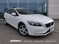 Bianco Usata 2018 Volvo V40 Business Edition Station wagon | 15.490 € (Molto cara)