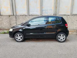 Usata 2005 VW Fox Due volumi | 2100 € (Buon prezzo)