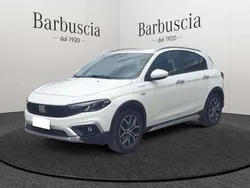 Bianco Usata 2022 Fiat Tipo Cross Due volumi | 14.500 € (Buon prezzo)