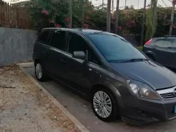 Usata 2013 Opel Zafira Monovolume | 5000 € (Buon prezzo)