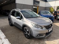 Grigio Usata 2017 Peugeot 2008 Active SUV | 13.500 € (Cara)
