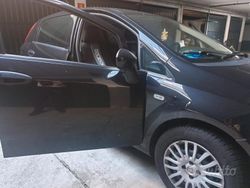 Nero Usata 2013 Fiat Grande Punto Due volumi | 6000 € (Molto cara)