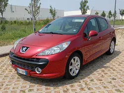 Usata 2008 Peugeot 207 Due volumi | 5500 € (Cara)