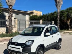 Bianco Usata 2015 Fiat Panda Cross Cross Due volumi | 13.200 € (Buon prezzo)
