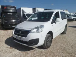 Bianco Usata 2019 Peugeot Partner Monovolume | 11.000 € (Buon prezzo)