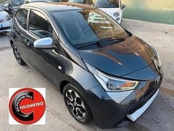 Grigio Usata 2019 Toyota Aygo X-play Due volumi | 7500 € (Super prezzo)