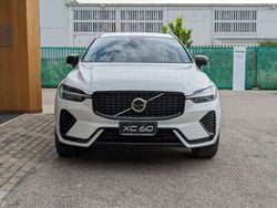 Bianco Usata 2024 Volvo XC60 Ultra SUV | 55.900 € (Molto cara)