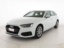 Bianco ghiaccio metallizzato Usata 2022 Audi A4 Business Station wagon | 26.900 € (Buon prezzo)