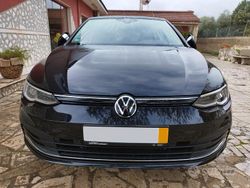 Nero Usata 2021 VW Golf VIII Active Tre volumi | 21.800 € (Molto cara)