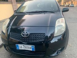 Nero Usata 2006 Toyota Yaris Due volumi | 4200 €