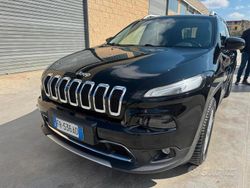Nero Usata 2018 Jeep Cherokee SUV | 15.000 € (Ottimo prezzo)