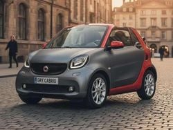 Grigio opaco / rosso Usata 2017 Smart ForTwo Cabrio Cabrio | 19.990 € (Molto cara)