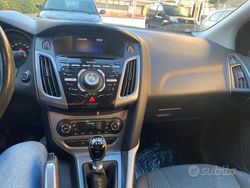 Grigio Usata 2012 Ford Focus Titanium Tre volumi | 2900 € (Super prezzo)