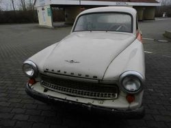 Grigio Usata 1962 Wartburg 311 Tre volumi | 1500 €