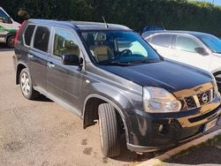 Nero Usata 2010 Nissan X-Trail SUV | 5000 €