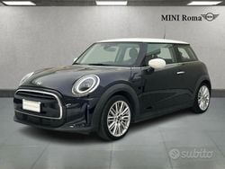 Enigmatic black metallic Usata 2022 Mini Cooper Business Due volumi | 22.380 € (Buon prezzo)