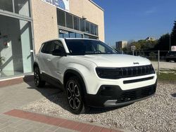 Nero Usata 2024 Jeep Avenger Summit SUV | 24.200 € (Buon prezzo)