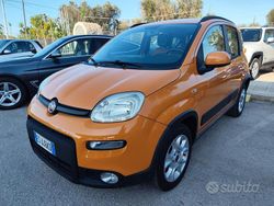 Arancione Usata 2014 Fiat Panda Trekking Due volumi | 5990 € (Buon prezzo)