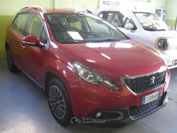 Rosso Usata 2017 Peugeot 2008 Active SUV | 8950 € (Buon prezzo)