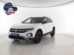 Pure white nero Usata 2023 VW T-Roc Style SUV | 24.000 € (Cara)