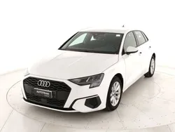 Bianco Usata 2023 Audi A3 Sportback e-tron Business Tre volumi | 27.800 € (Buon prezzo)