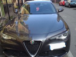 Grigio Usata 2020 Alfa Romeo Giulia Tre volumi | 30.000 €