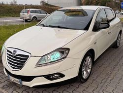 Bianco Usata 2011 Lancia Delta Due volumi | 1950 € (Super prezzo)
