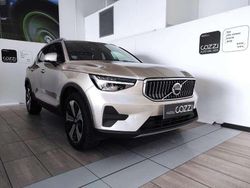 Beige Usata 2022 Volvo XC40 Core SUV | 24.900 € (Super prezzo)