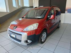 Rosso Usata 2010 Peugeot Partner Tepee Monovolume | 8990 € (Molto cara)