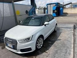 Bianco Usata 2016 Audi A1 Sportback Admired Due volumi | 13.000 € (Buon prezzo)