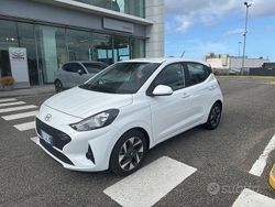 Bianco Nuova 2025 Hyundai i10 Prime Due volumi | 15.000 €