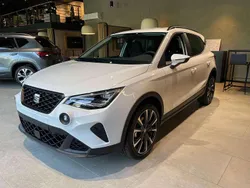 Bianco Nuova 2025 Seat Arona Black Edition SUV | 20.150 € (Buon prezzo)