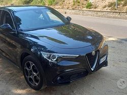 Nero Usata 2017 Alfa Romeo Stelvio SUV | 20.000 € (Cara)