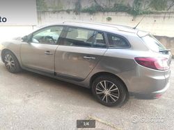 Usata 2012 Renault Mégane Tre volumi | 3200 € (Ottimo prezzo)