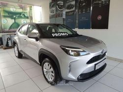 Grigio Usata 2021 Toyota Yaris Cross Business Edition SUV | 21.300 € (Buon prezzo)