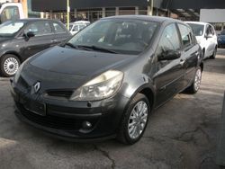 Nero Usata 2007 Renault Clio Tre volumi | 3800 €