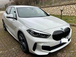 Bianco Usata 2023 BMW 118 M Sport Due volumi | 22.500 € (Buon prezzo)
