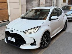 Bianco Usata 2020 Toyota Yaris Hybrid Due volumi | 14.900 € (Super prezzo)