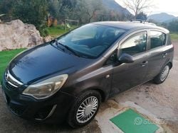 Grigio Usata 2011 Opel Corsa Edition Due volumi | 2000 € (Super prezzo)