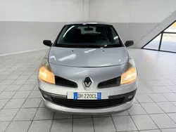 Other Usata 2007 Renault Clio II Dynamique Tre volumi | 3000 € (Buon prezzo)