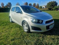 Grigio Usata 2012 Chevrolet Aveo LS Tre volumi | 4500 € (Buon prezzo)