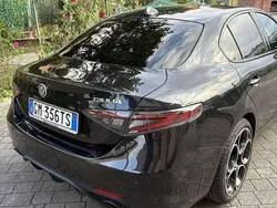 Usata 2023 Alfa Romeo Giulia Veloce Tre volumi | 24.500 € (Super prezzo)