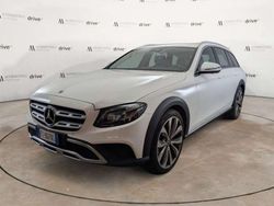 Bianco Usata 2019 Mercedes E220 Station wagon | 24.900 € (Buon prezzo)