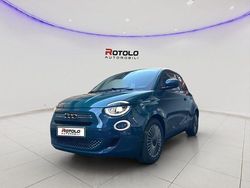 Blu Nuova 2025 Fiat 500 Tre volumi | 18.990 € (Molto cara)