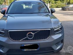 Grigio Usata 2019 Volvo XC40 SUV | 20.000 € (Buon prezzo)