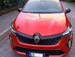 Rosso Usata 2025 Renault Clio V Techno Tre volumi | 19.000 € (Buon prezzo)