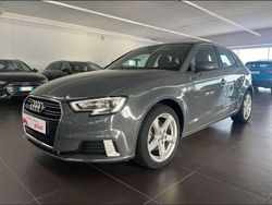 Grigio scuro Usata 2018 Audi A3 Sport Tre volumi | 13.900 € (Buon prezzo)
