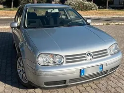 Grigio Usata 2001 VW Golf IV Comfortline Tre volumi | 3500 € (Cara)